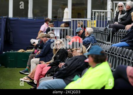 Ilkley, UK. 17th June, 2024. Ilkley Tennis Club, England, June 17th 2024: Crowd during the W100 Ilkley on June 17th 2024. (Sean Chandler/SPP) Credit: SPP Sport Press Photo. /Alamy Live News Stock Photo