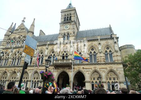 Northampton Saints Rugby team winners champions win trophy award best teams parade crowds Mayor Mayoress Town Hall people waving bus tour crowds sing Stock Photo