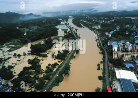 GUILIN, CHINA - JUNE 18, 2024 - Flood waters inundate low-lying areas in Quanzhou county, Guilin city, South China's Guangxi Zhuang Autonomous region, Stock Photo