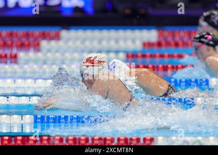 Indianapolis, Indiana, USA. 17th June, 2024. LILLY KING (Indiana Swim Club) takes out the first 50 meters of the women's 100 meter breaststroke during the USA Swimming Olympic Team Trials at Lucas Oil Stadium. (Credit Image: © Scott Rausenberger/ZUMA Press Wire) EDITORIAL USAGE ONLY! Not for Commercial USAGE! Credit: ZUMA Press, Inc./Alamy Live News Stock Photo