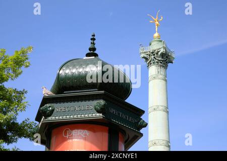 France, Ile de France region, Paris 4th arrondissement and 12th arrondissement, place de la Bastille, the July Column and Morris column (advertising column), the Opéra Bastille Stock Photo