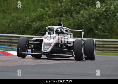 On three wheels, Deagen Fairclough, Hitech Pulse-Eight, ROKiT F4 British Championship, certified by the FIA, three twenty minute races over the weeken Stock Photo