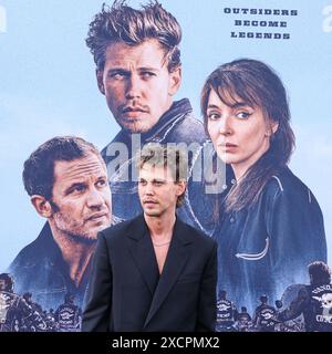 HOLLYWOOD, LOS ANGELES, CALIFORNIA, USA - JUNE 17: Austin Butler arrives at the Los Angeles Premiere Of Focus Features' 'The Bikeriders' held at the TCL Chinese Theatre IMAX on June 17, 2024 in Hollywood, Los Angeles, California, United States. (Photo by Xavier Collin/Image Press Agency) Stock Photo