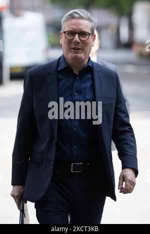 London, UK. 18th June, 2024. Labour leader Keir Starmer leaves the Global Radio Studios in London, UK on 18th June 2024 after taking part in a special pre-election phone in session with Nick Ferrari. (Credit Image: © Tejas Sandhu/SOPA Images via ZUMA Press Wire) EDITORIAL USAGE ONLY! Not for Commercial USAGE! Stock Photo