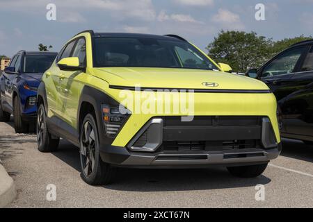 Avon - June 16, 2024: Hyundai Kona Limited display at a dealership. Hyundai offers the Kona with a 190HP 1.6L Turbocharged engine. MY:2024 Stock Photo