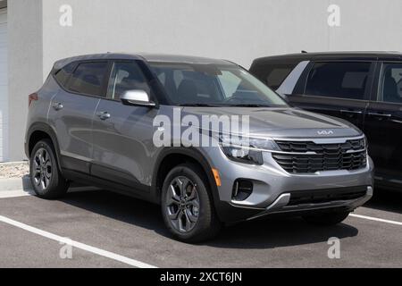 Avon - June 16, 2024: Kia Seltos LX display at a dealership. Kia offers the Seltos with a 2.0L MPI 4-cylinder engine. MY:2024 Stock Photo