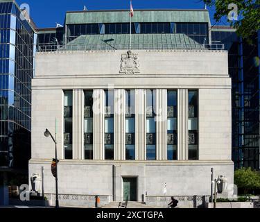 Ottawa, Canada – June 15, 2024: The Bank of Canada Building on Wellington Street. The Bank of Canada is a Crown Corporation and Canada’s central bank Stock Photo