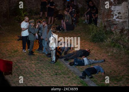 Slavonia, 18/06/2024, The famous Hollywood actor Armand Assante accompanied by Jakov Sedlar and his son Dominik in Osijek filming the movie '260 Days' The filming of the movie '260 Days', a war drama based on the novel '260 Days' by Marijan Gubina from Osijek, has been going on for three weeks in Slavonia, in which, among others, also stars famous Hollywood actors Tim Roth and Armand Assante ina Osijek on June 18. 2024 Credit: Pixsell/Alamy Live News Stock Photo