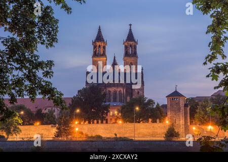 geography / travel, Germany, Saxony-Anhalt, Magdeburg, cathedral in the evening, ADDITIONAL-RIGHTS-CLEARANCE-INFO-NOT-AVAILABLE Stock Photo