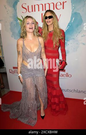 Lottie Moss Und Elle Macpherson Beim Raffaello Summer Day 2024 In Der 