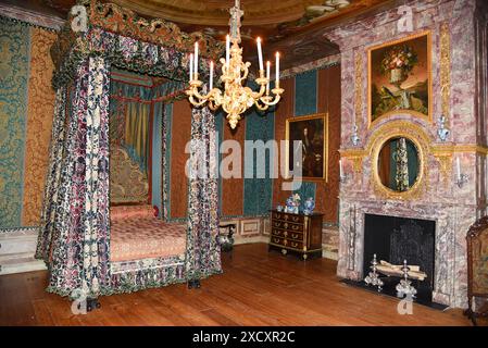 Apeldoorn, Netherlands. June 15, 2024. One of the showrooms at Het Loo Palace in Apeldoorn. High quality photo Stock Photo