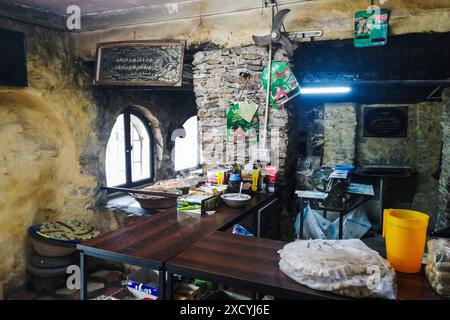 Syria, inn restaurant on the Ein Hlakin pass Stock Photo