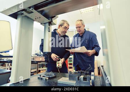 Dimensional control measures. Quality control. Machined Indecober. Machining of precision parts in series. Automotive industry. Berriz. Bizkaia. Basqu Stock Photo