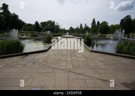 The Italian Gardens in Kensington Gardens, central London Stock Photo