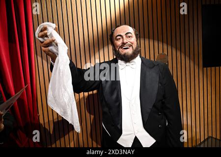 Paris, France. 18th June, 2024. Luciano Pavarotti italian operatic tenor wax statue at the Musee Grevin in Paris, France on June 18, 2024. Photo by Victor Joly/ABACAPRESS.COM Credit: Abaca Press/Alamy Live News Stock Photo