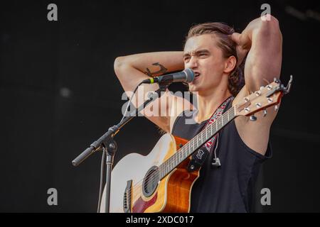 Milwaukee, USA. 20th June, 2024. Chance Pena during the Summerfest Music Festival on June 20, 2024, in Milwaukee, Wisconsin (Photo by Daniel DeSlover/Sipa USA) Credit: Sipa USA/Alamy Live News Stock Photo