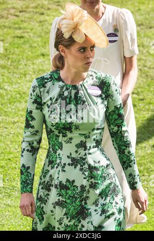 Ascot, Berkshire, UK. 21st June, 2024. Princess Beatrice presents opresents the Duke of Edinburgh Stakes today at Royal Ascot Day 4 at Ascot Racecourse in Berkshire. Credit: Imageplotter/Alamy Live News Stock Photo