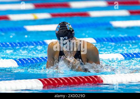 Indianapolis, Indiana, USA. 21st June, 2024. TORRI HUSKE (AAC-PV) swims the breaststroke leg of the women's 200 meter individual medley during semifinal heat at the USA Swimming Olympic Team Trials at Lucas Oil Stadium. (Credit Image: © Scott Rausenberger/ZUMA Press Wire) EDITORIAL USAGE ONLY! Not for Commercial USAGE! Stock Photo