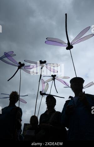 London, England, UK. 22nd June, 2024. People march from Park Lane to Parliament Square, demanding immediate action to restore natural habitats and address environmental degradation. The event features speeches, banners, and performances aimed at raising awareness about the urgent need for biodiversity conservation and climate action. (Credit Image: © Joao Daniel Pereira/ZUMA Press Wire) EDITORIAL USAGE ONLY! Not for Commercial USAGE! Credit: ZUMA Press, Inc./Alamy Live News Stock Photo