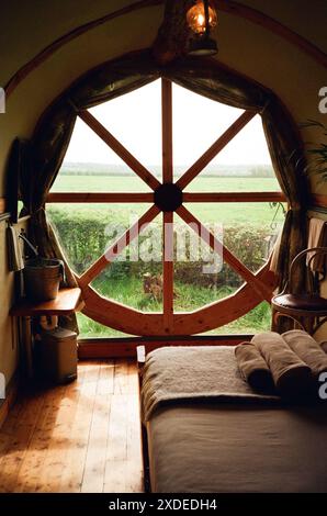 The Wagon and the Wigwam hot tub tiny house holiday guest accommodation, Hattingley, Medstead, Alton, Hampshire, England, United Kingdom. Stock Photo