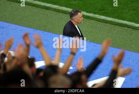 Willy Sagnol Head coach of Georgia UEFA EURO 2024 group stage match between Turkiye and Georgia at Dortmund Football Arena on June 18, 2024 in Dortmund, Germany.  Vorrundenspiel TŸrkei vs Georgien Copyright by : sampics Photographie Bierbaumstrasse 6 81243 MŸnchen TEL.: ++49/89/82908620 , FAX : ++49/89/82908621 , E-mail : sampics@t-online.de Bankverbindung : Hypovereinsbank MŸnchen  Konto : 1640175229 , BLZ 70020270 IBAN : DE78700202701640175229   BIC  : HYVEDEMMXXX weitere Motive finden sie unter :  www.augenklick.de© diebilderwelt / Alamy Stock Stock Photo