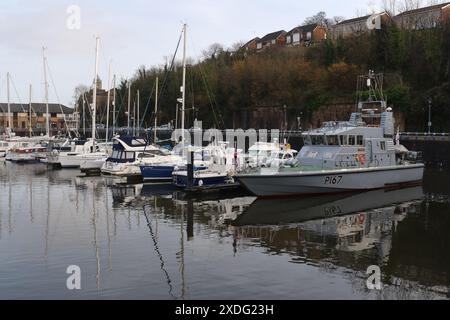 Royal Navy Patrol boat HMS Exploit in Penarth marina Wales UK Stock Photo