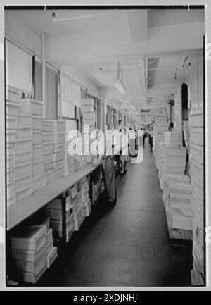 Regal Knitting Co., 1333 Broadway, New York City. Shipping department. Gottscho-Schleisner Collection Stock Photo
