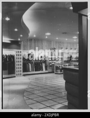 Emily's Shop, business at 387 Main St., Hackensack, New Jersey. Interior III. Gottscho-Schleisner Collection Stock Photo