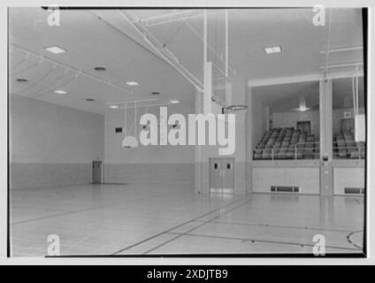 Cardinal Hayes Memorial High School, Bronx, New York. Gymnasium V. Gottscho-Schleisner Collection Stock Photo