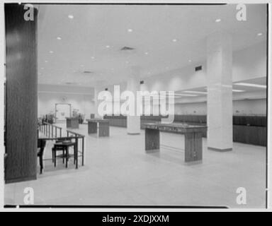 Chemical Corn Exchange, 425 Park Ave., New York. Main floor view from entrance. Gottscho-Schleisner Collection Stock Photo