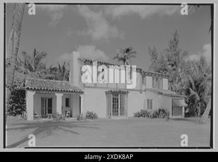 Harvey Ladew, residence in Gulf Stream, Florida. Beach facade. Gottscho-Schleisner Collection Stock Photo