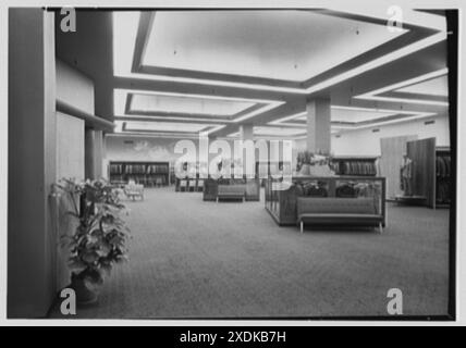 Bond's, business at 5th Ave. and 35th St., New York City. Second floor. Gottscho-Schleisner Collection Stock Photo