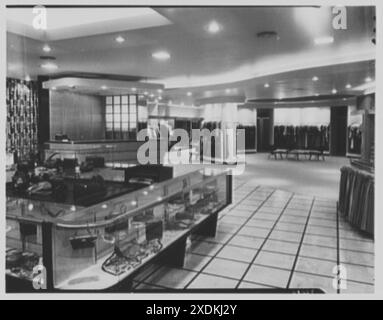 Emily's Shop, business at 387 Main St., Hackensack, New Jersey. Interior I. Gottscho-Schleisner Collection Stock Photo