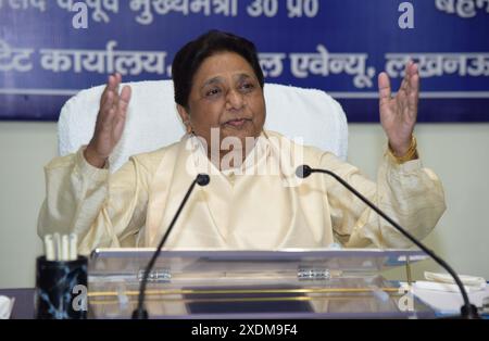 Lucknow, India. 23rd June, 2024. LUCKNOW, INDIA - JUNE 23: Bahujan Samaj Party (BSP) supremo Mayawati attends a meeting of party office bearers to review the results of general elections, at the party office, on June 23, 2024 in Lucknow, India. BSP chief Mayawati on Sunday reinstated her nephew Akash Anand on the post of the party's national coordinator and announced him as her political successor. The decision was announced during a meeting of the party's office bearers in Lucknow. (Photo by Deepak Gupta/Hindustan Times/Sipa USA ) Credit: Sipa USA/Alamy Live News Stock Photo