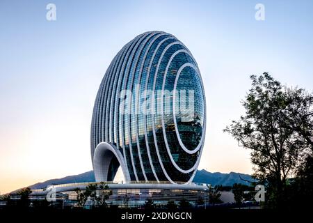 BEIJING, CHINA - OCTOBER 3, 2018 - (FILE) Beijing Sunrise Oriental Kempinski Hotel, Yanqi Lake, Huairou District, Beijing, October 3, 2018. Stock Photo