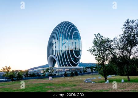 BEIJING, CHINA - OCTOBER 3, 2018 - (FILE) Beijing Sunrise Oriental Kempinski Hotel, Yanqi Lake, Huairou District, Beijing, October 3, 2018. Stock Photo