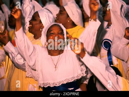 Yoruba UK. Celestial Church of Christ people from western Nigeria celebrate their Harvest Festival in south London. A group of women spiritual dancing, a celebration of faith. Elephant and Castle, London, England, 12th September 1993 1990s UK HOMER SYKES. Stock Photo