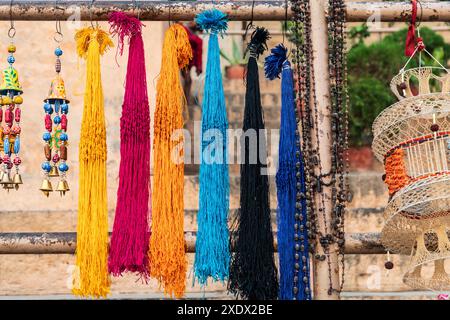 India, Uttar Pradesh, Varanasi, Bangali Tola. Decorative beads for sale. Stock Photo