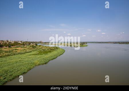 Mozambique, Tete, Tete cidade, Zambezi River Stock Photo