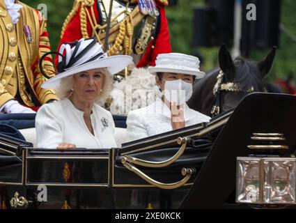 London, UK. 25th June, 2024. State visit of Emperor Naruhito and Empress Masako of Japan to the UK, the royal party leave Horseguards Parade on one of the hottest days of the year HM The Queen and Empress Masako Credit: Ian Davidson/Alamy Live News Stock Photo