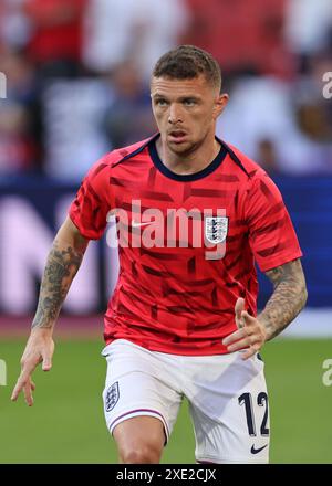 Cologne, Germany. 25th June, 2024. Kieran Trippier of England warms up before the UEFA European Championships match at Cologne Stadium, Cologne. Picture credit should read: David Klein/Sportimage Credit: Sportimage Ltd/Alamy Live News Stock Photo