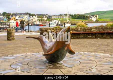 Statue of Fungie the Dolphin Dingle Town on the Dingle Peninsula Stock Photo