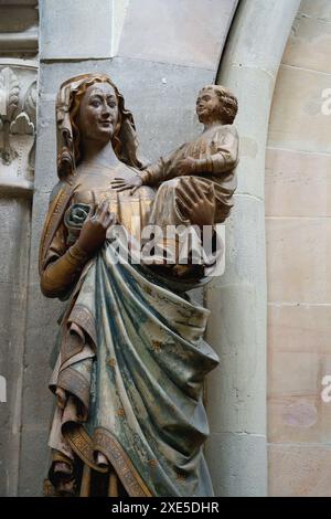 Magdeburg cathedral, Blessed Virgin Mary statue holding the Christ in her arms, Magdeburg, Saxony Anhalt, Germany Stock Photo