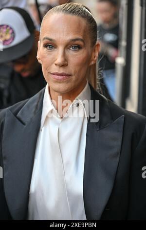 Irina Sashinaning porno fotosuratlari