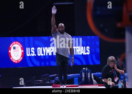 Minneapolis, Mn, USA. 25th June, 2024. DONNELL WHITTENBURG - Salto Gymnastics, from Baltimore, MD trains on the vault during Olympic Trials. (Credit Image: © Karen I. Hirsch/ZUMA Press Wire) EDITORIAL USAGE ONLY! Not for Commercial USAGE! Stock Photo