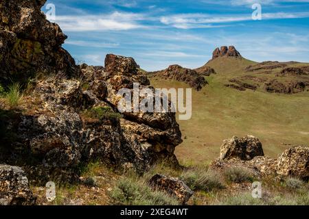 Ogre at Three Fingers Rock guards entrance to Oregon's Owyhee Canyonlands. Stock Photo