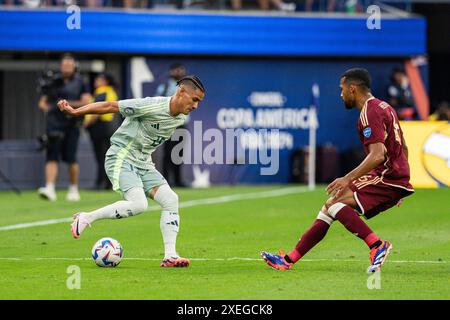 Mexico Midfielder Uriel Antuna (15) Is Defended By Venezuela Midfielder 