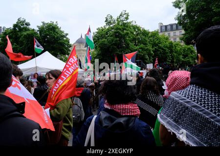 Pro Palestine protesters gathering in Les Halles during Israel Hamas ...