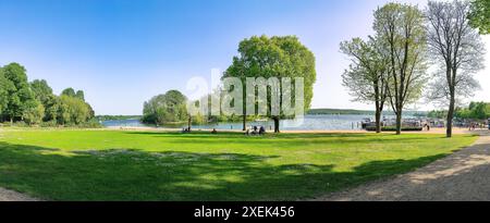 Panoramic view of the Promenade Harbour in Kladow (Kladower Promenadenhafen), the southernmost district of the borough of Spandau in Berlin, Germany Stock Photo