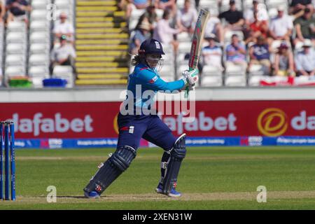 Chester le Street, 26 June 2024. Tammy Beaumont batting for England against New Zealand in the First Metro Bank One Day International at Seat Unique Riverside. Credit: Colin Edwards Stock Photo